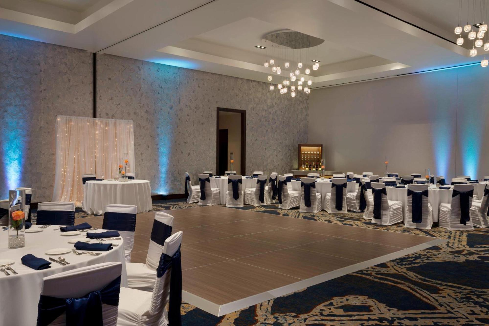 Buffalo Marriott At Lecom Harborcenter מראה חיצוני תמונה