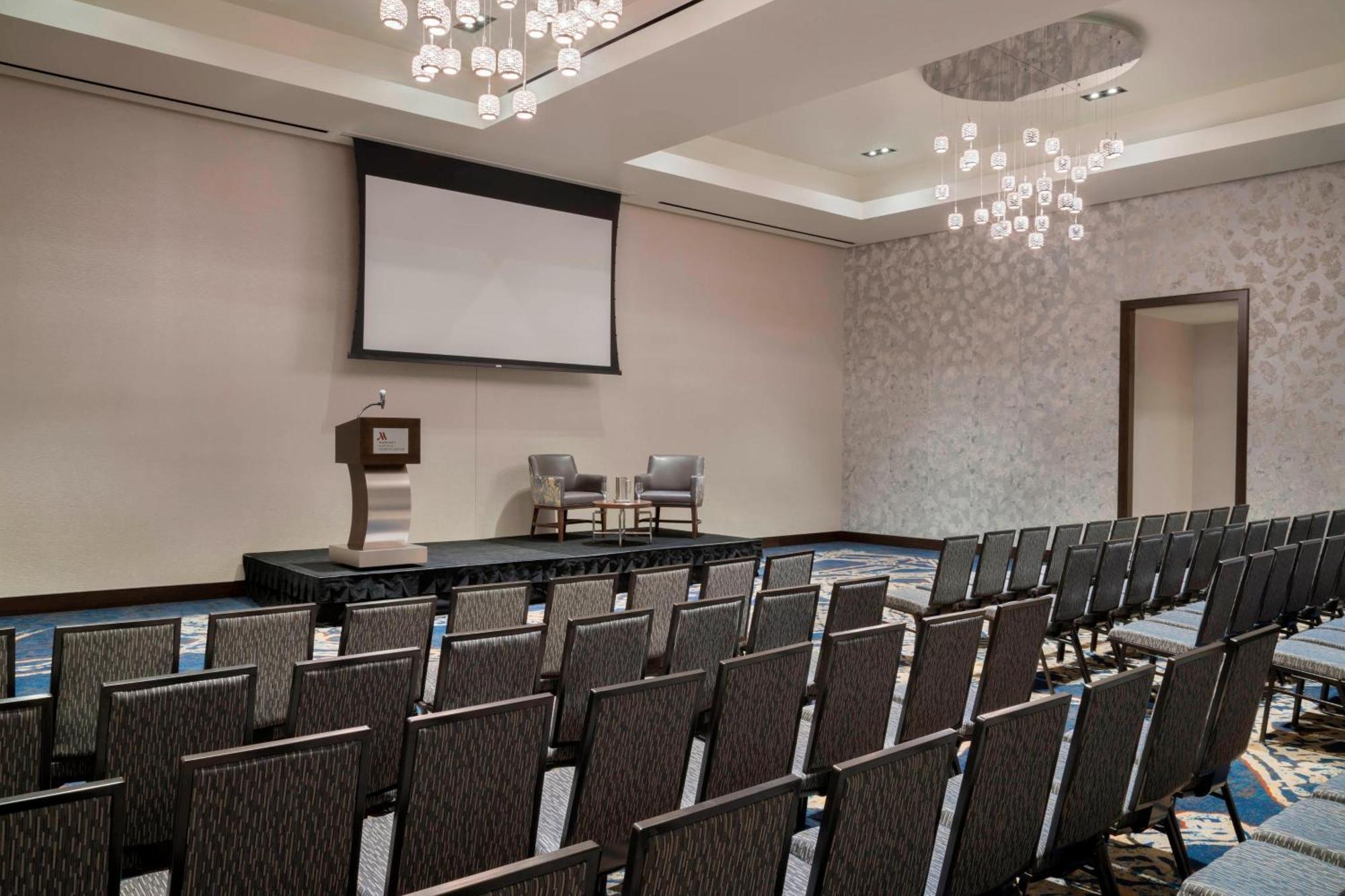 Buffalo Marriott At Lecom Harborcenter מראה חיצוני תמונה