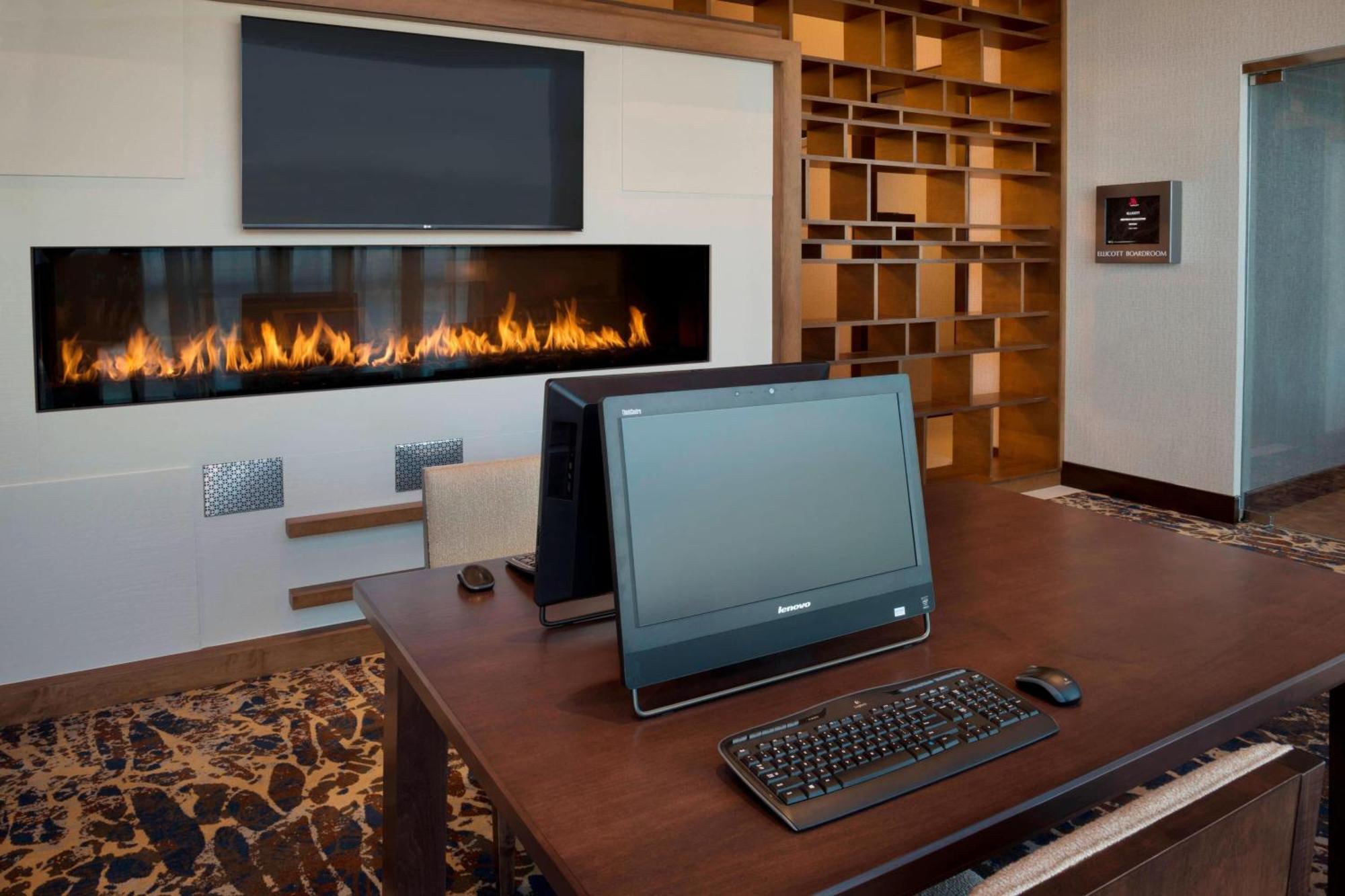 Buffalo Marriott At Lecom Harborcenter מראה חיצוני תמונה