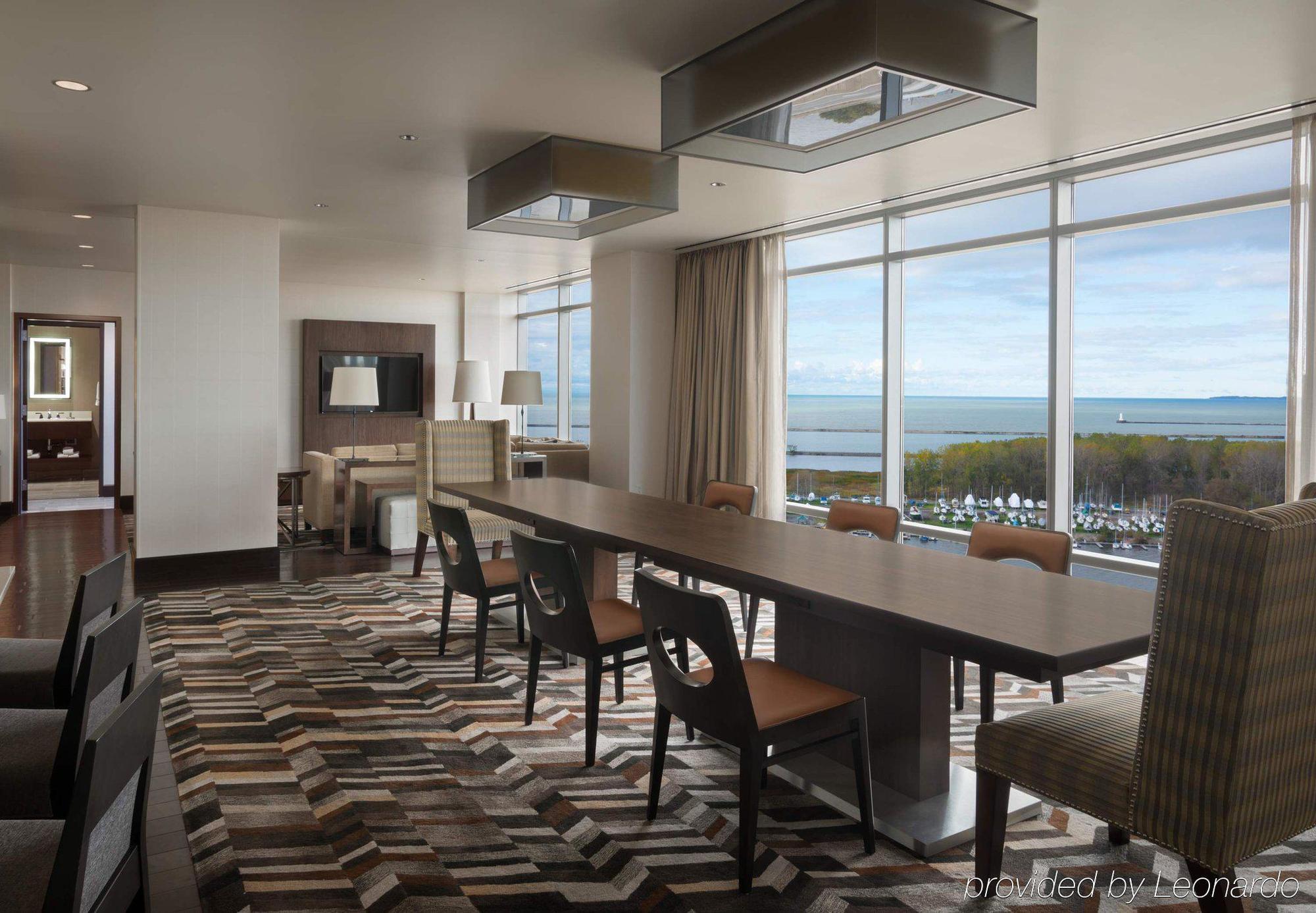 Buffalo Marriott At Lecom Harborcenter מראה חיצוני תמונה