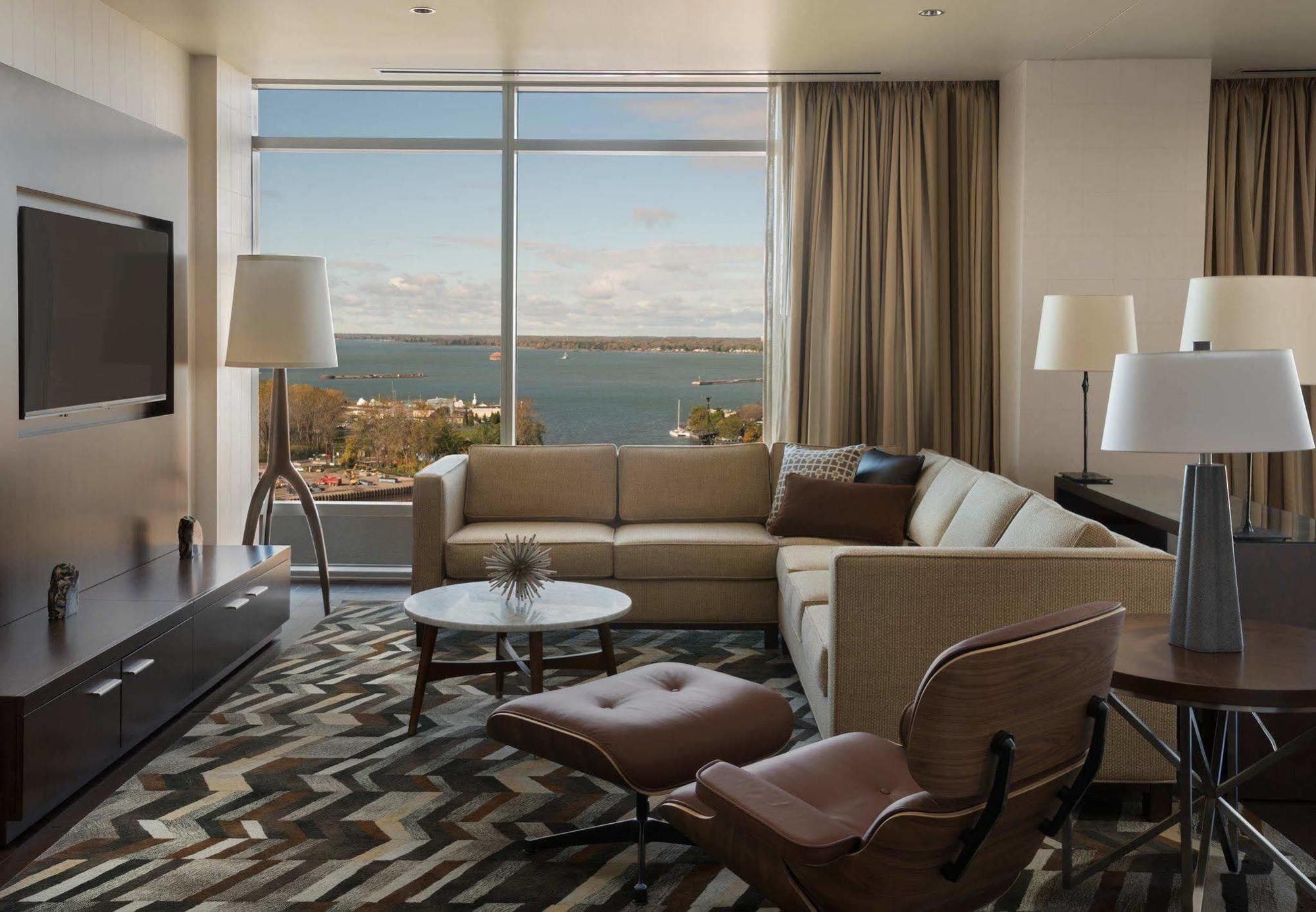 Buffalo Marriott At Lecom Harborcenter מראה חיצוני תמונה